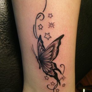 DES TATOUAGES POUR TOUT REMÈDE AUX VIOLENCES FAITES AUX FEMMES EN RUSSIE (Version intégrale)